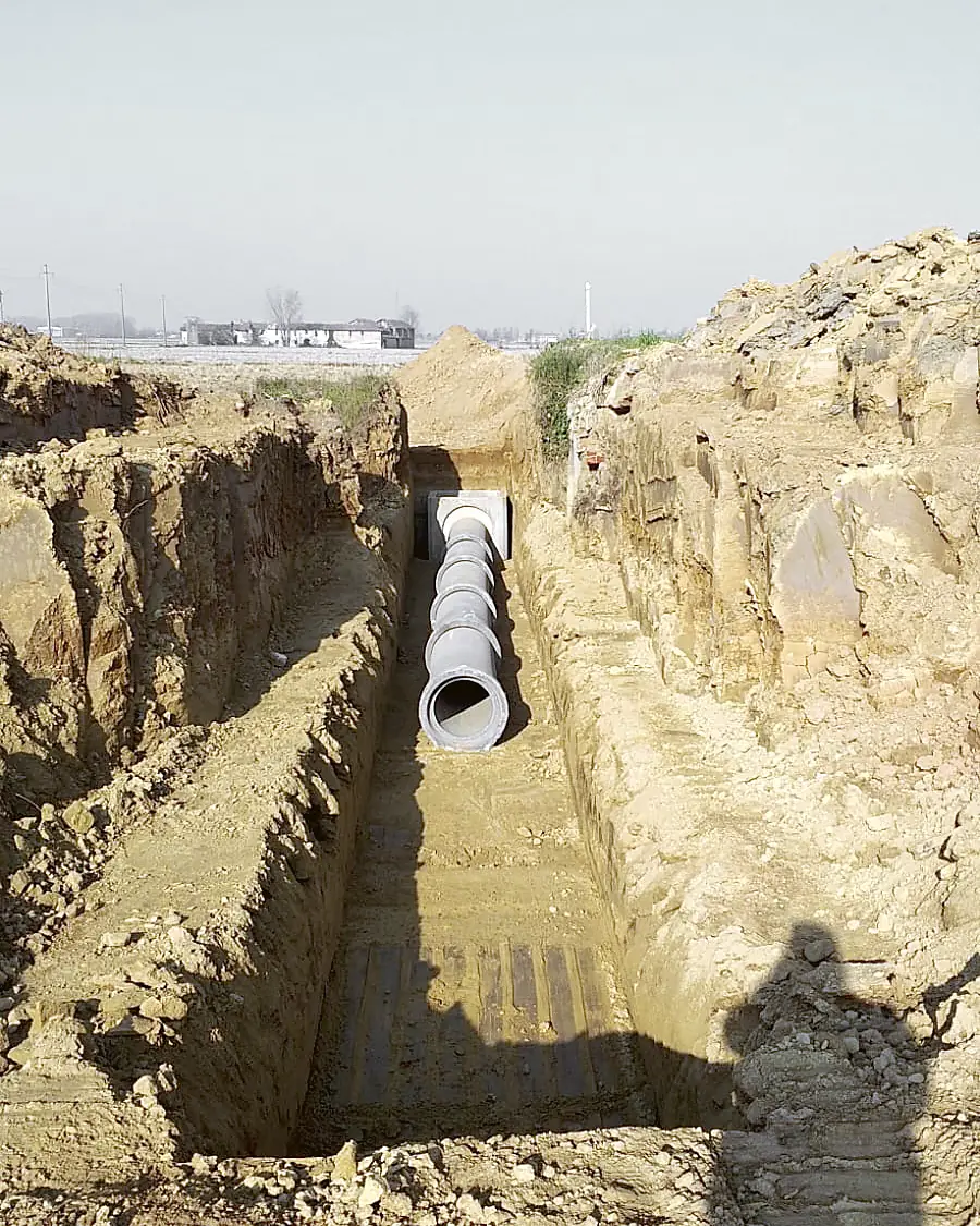 Realizzazione di un bypass su un canale di irrigazione